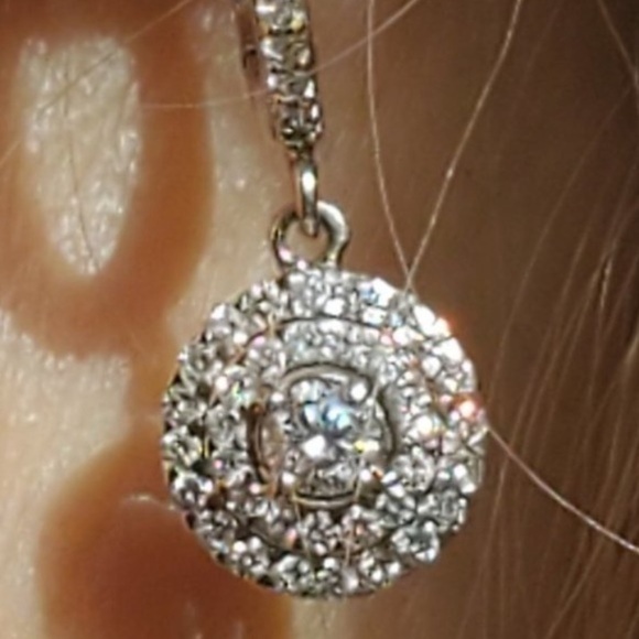 Earrings natural diamonds 💎 elegant and luxury delicate and stylish white gold - Picture 9 of 9